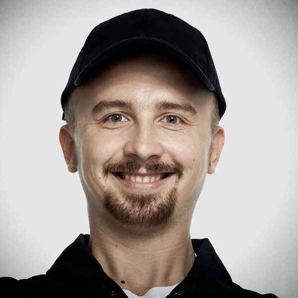 https://rmallrounder.ch/wp-content/uploads/2018/09/our_team_03.jpg